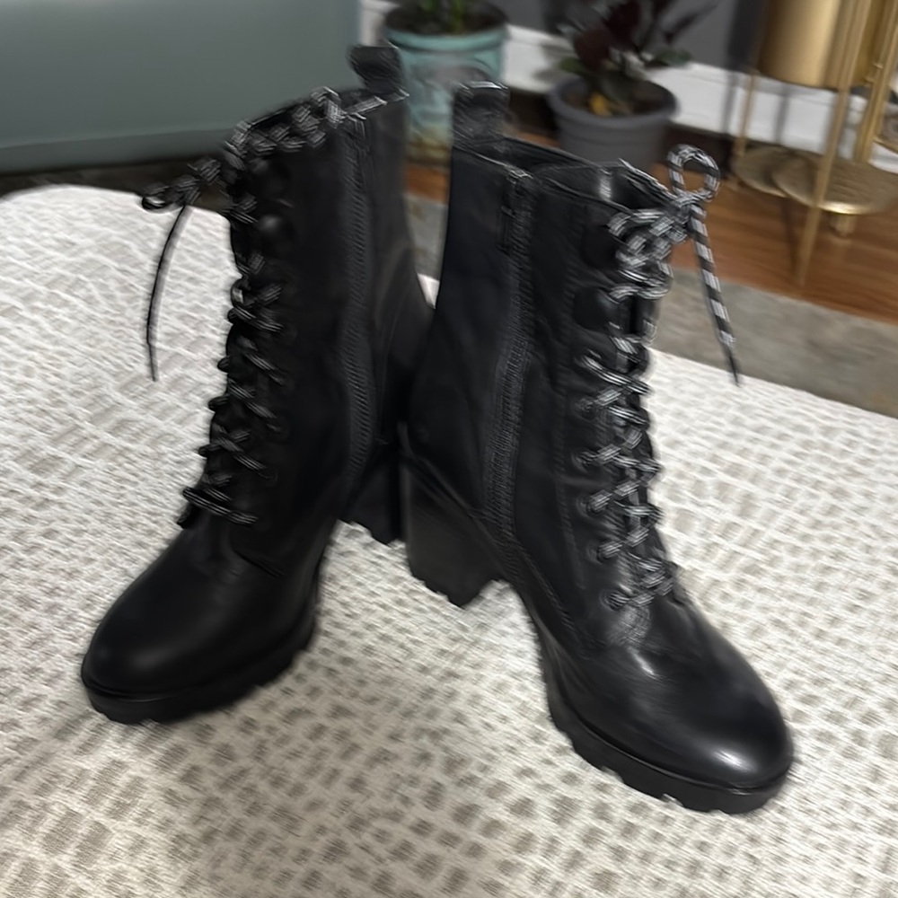 FRYE  Lace-Up Chunky Heel Boots